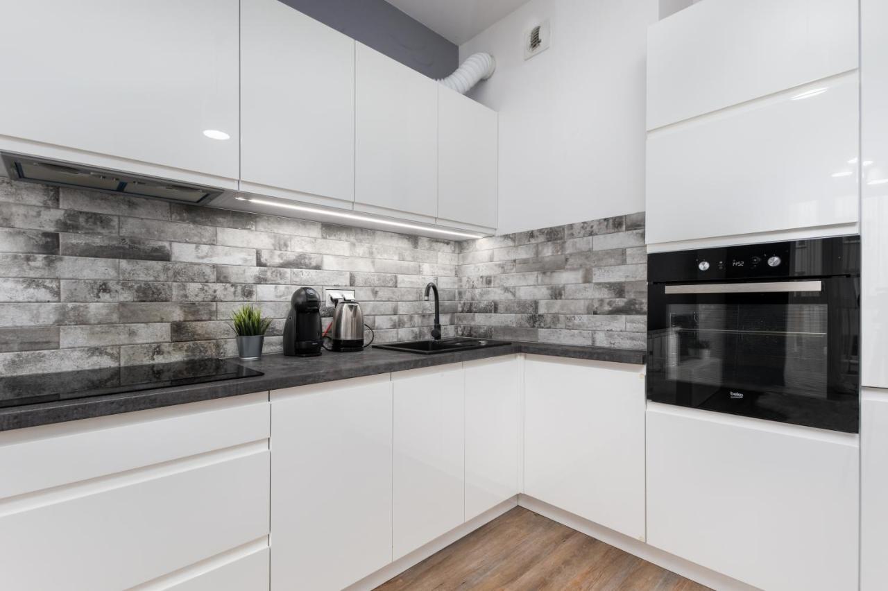 Rakowska 14A 1 Bedroom By Homeprime Varsovia Exterior foto